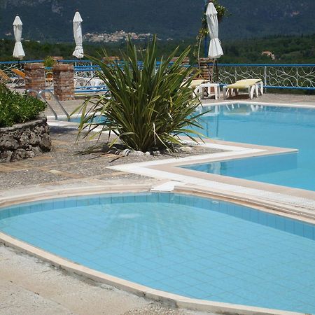 Fundana Villas Kanakádes エクステリア 写真