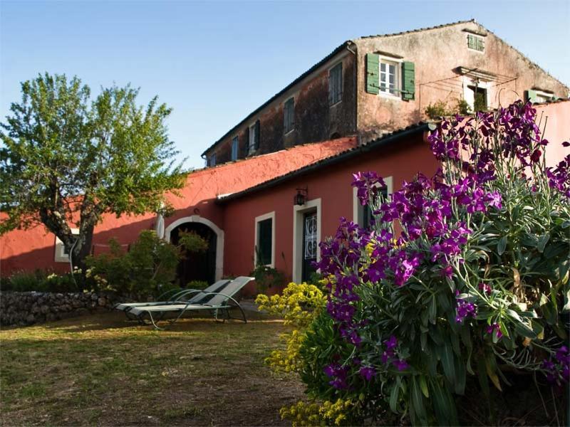 Fundana Villas Kanakádes エクステリア 写真
